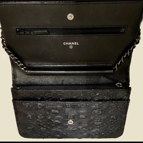 Chanel Black Python WOC Final Price Reduction! 👜 - Picture 3 of 8